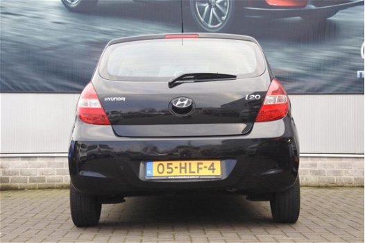 Hyundai i20 - 1.2i ActiveVersion | 5 deurs | Stuurbekrachtiging | Audio - 1