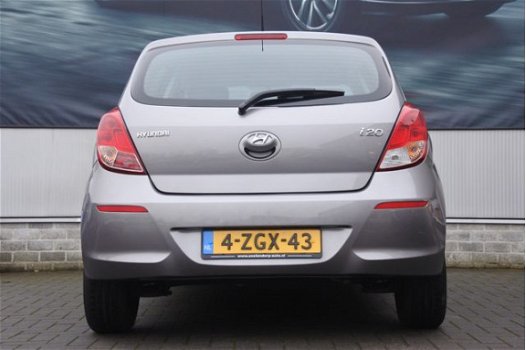 Hyundai i20 - 1.2i i-Drive | Airco | 5 deurs | Radio-CD | LED - 1
