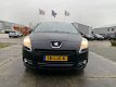 Peugeot 5008 - 1.6 HDiF B / NAVI/ CLIMA/ EX BPM - 1 - Thumbnail