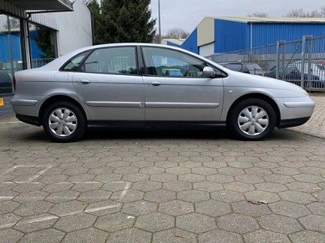 Citroën C5 - 2.0 HDi Différence 2 - 1