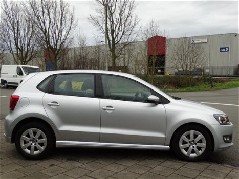 Volkswagen Polo - 1.2 TDI BlueMotion Comfortline - CLIMATE CONTR - ALARM - DEALER OND - ELEK RAMEN/S - 1