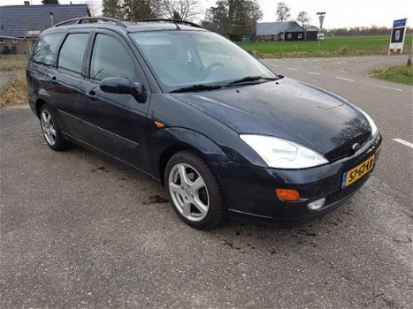 Ford Focus Wagon - 1.8-16V Collection MET VOL JAAR A.P.K. (AIRCO) - 1