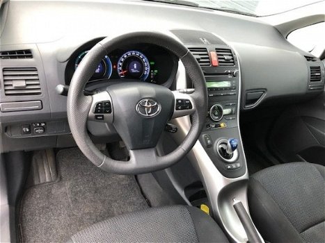 Toyota Auris - 1.8 Full Hybrid Dyn. *camera, navi, keyless go - 1