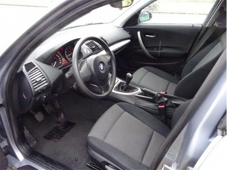 BMW 1-serie - 116i AIRCO/cruise/DEALER onderhouden *apk:09-2020 - 1