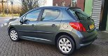 Peugeot 207 - 1.4 16V 5DRS 2006 Grijs CLIMA*NAP*NIEUWE APK - 1 - Thumbnail