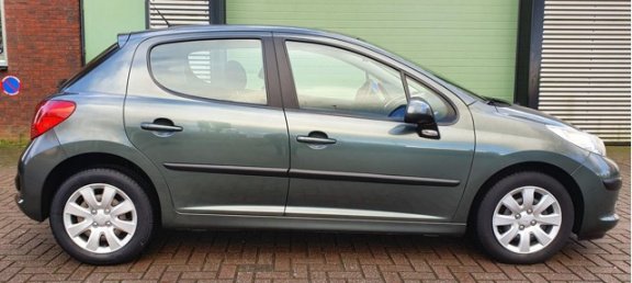 Peugeot 207 - 1.4 16V 5DRS 2006 Grijs CLIMA*NAP*NIEUWE APK - 1