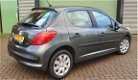 Peugeot 207 - 1.4 16V 5DRS 2006 Grijs CLIMA*NAP*NIEUWE APK - 1 - Thumbnail