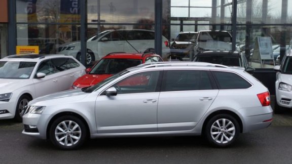 Skoda Octavia Combi - 1.6 TDI DSG Greentech Ambition Business Trekhaak - 1