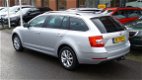 Skoda Octavia Combi - 1.6 TDI DSG Greentech Ambition Business Trekhaak - 1 - Thumbnail