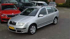 Skoda Fabia Combi - 1.4-16V Spirit+TREKHAAK AIRCO