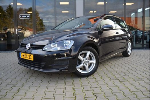 Volkswagen Golf - 1.6 TDI Naviatie Org.NL | 16 Inch | Cruise Control | - 1