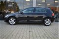 Volkswagen Golf - 1.6 TDI Naviatie Org.NL | 16 Inch | Cruise Control | - 1 - Thumbnail