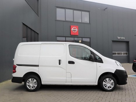 Nissan NV200 - 1.5D Optima | Airco | Trekhaak | Camera | Lat om Lat | Vloerplaat | Radio/CD | Excl. - 1