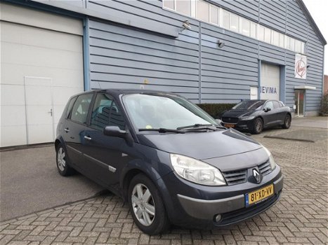 Renault Scénic - 2.0-16V Privilège Luxe AIRCO/6BAK/NAVI/2 X SLEUTELS - 1