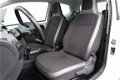 Volkswagen Up! - 1.0 high up BlueMotion 1e eigenaar/ Dealer-onderhouden/ Navigatie/ Airco/ Cruise-co - 1 - Thumbnail