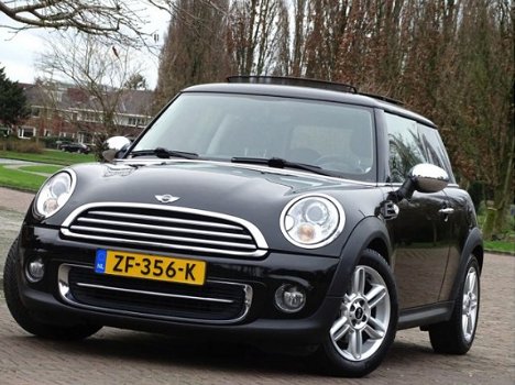 Mini Mini Cooper - 1.6 122PK+ / automaat / dakraam / LED - 1