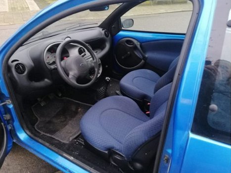 Ford Ka - 1.3 Style NIEUWE APK - AIRCO -NAP - 1