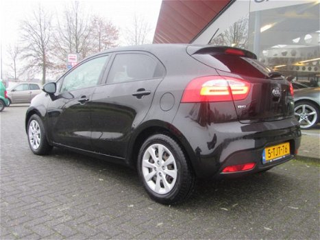 Kia Rio - 1.2 CVVT Super Pack 5 deurs Clima , Audio, LED (occasion) - 1