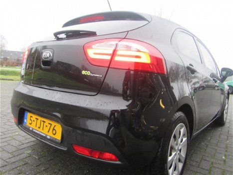 Kia Rio - 1.2 CVVT Super Pack 5 deurs Clima , Audio, LED (occasion) - 1