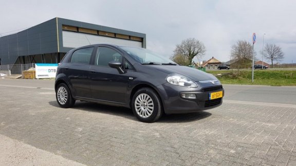 Fiat Punto Evo - 1.3 M-Jet Dynamic 5 Deurs Airco Apk Elektr ramen Inruil mog - 1