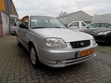 Hyundai Accent - 1.3i Active Young Airco Nette auto - 1