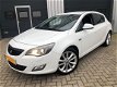 Opel Astra - 1.4 Turbo Cosmo NAVI/ECC/BI-XENON/DEALERONDERHOUDEN/NIEUWSTAAT/RCD/WW-GLAS - 1 - Thumbnail