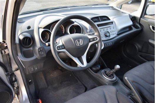 Honda Jazz - 1.4 COMFORT CLIMA 100PK TREKHAAK 144DKM - 1