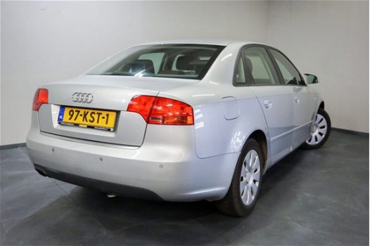 Audi A4 - 2.0 TDI - 1