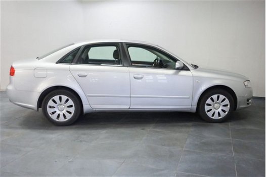 Audi A4 - 2.0 TDI - 1