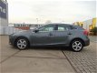 Volvo V40 - 1.6 D2 Momentum /Navi/Park.Camera/6 Bak/Cruise & Climate Control/Top Staat - 1 - Thumbnail