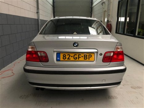 BMW 3-serie - 320i Executive AUTOMAAT LEDER NL AUTO APK NAP - 1