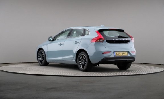 Volvo V40 - D2 Nordic+ Luxury Line, LED, Leder, Navigatie, Panoramadak - 1