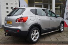 Nissan Qashqai - 1.6 Visia Panoramadak / Trekhaak