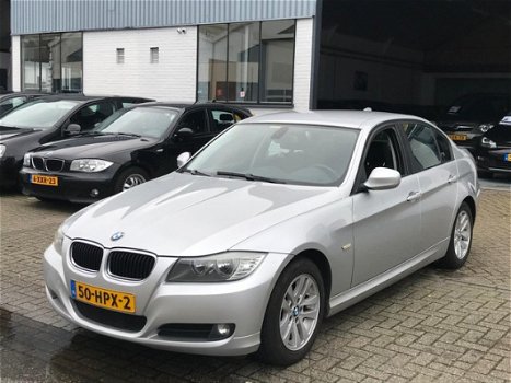 BMW 3-serie - 318i Business Line Cruise/Navi/MFC/S&S/NAP/APK - 1