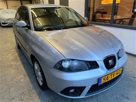 Seat Ibiza - 1.4-16V Trendstyle /facelift/ cruise control/ airco/ Nap - 1