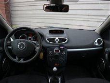 Renault Clio Estate - 1.2 TCE Dynamique /Bluetooth/Climate/Cruise