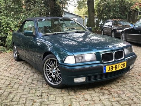 BMW 3-serie Cabrio - 325i Sport Line - 1