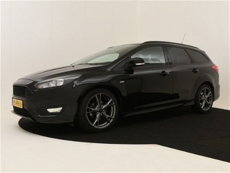 Ford Focus Wagon - 1.0 ST-Line 125PK | Navi | Camera | 18 Inch | Cruise | Climate Control - 1