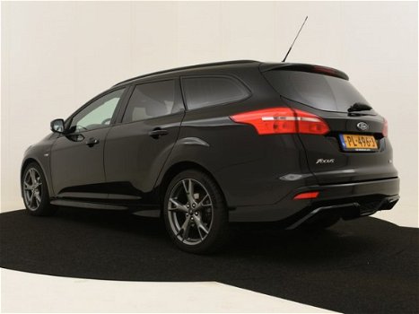 Ford Focus Wagon - 1.0 ST-Line 125PK | Navi | Camera | 18 Inch | Cruise | Climate Control - 1