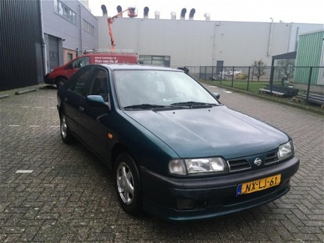 Nissan Primera - 2.0 Invitation AIRCO / ELEKTRISCH PAKKET / VELGEN - 1