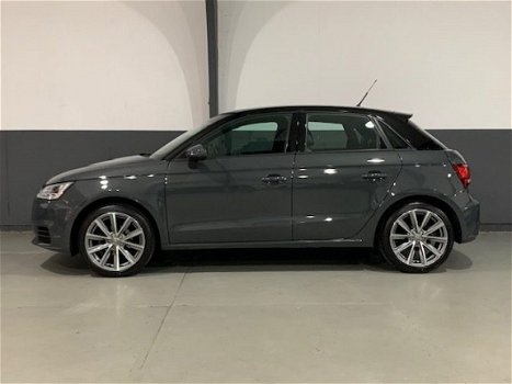 Audi A1 Sportback - 1.0 TFSI Led / Navi / Sport Stoelen - 1