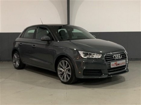 Audi A1 Sportback - 1.0 TFSI Led / Navi / Sport Stoelen - 1