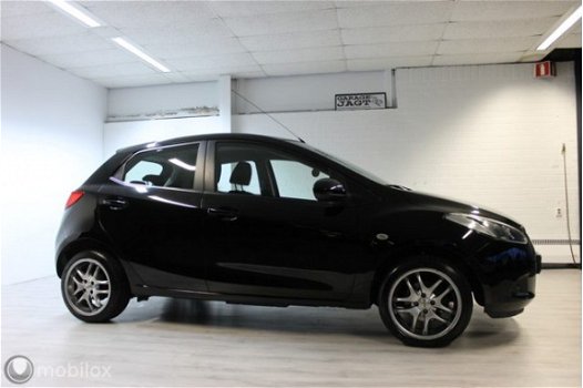 Mazda 2 - 2 1.3 Dynamic, stoelverwarming, weinig kilometers - 1