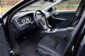 Volvo V60 - D2 Momentum Navigatie/PDC INCL. BTW - 1 - Thumbnail