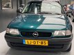 Opel Astra - 1.6i Young 2de eig Nap youngtimee - 1 - Thumbnail