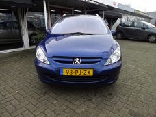 Peugeot 307 SW - 2.0 16V Navtech | navigatie | cruise | airco |nw apk 01-2021
