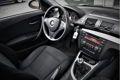 BMW 1-serie - 116i / Panorama / Stoelverwarm. / Climate c. / PDC - 1 - Thumbnail