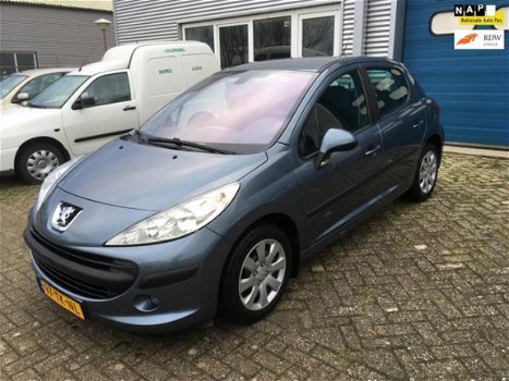 Peugeot 207 - 1.4-16V XT (climate, cruise, trekhaak) - 1