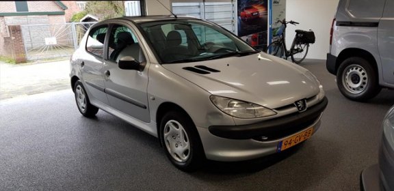 Peugeot 206 - 1.4 5D XT 5drs - 1