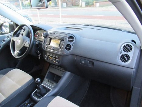 Volkswagen Tiguan - 1.4 TSI SportenStyle - 1